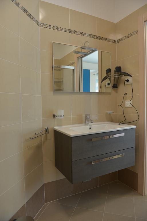 Villa Artemia Manerba del Garda Habitación foto
