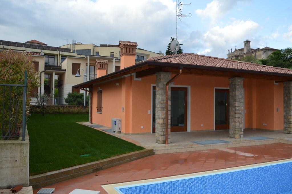 Villa Artemia Manerba del Garda Habitación foto